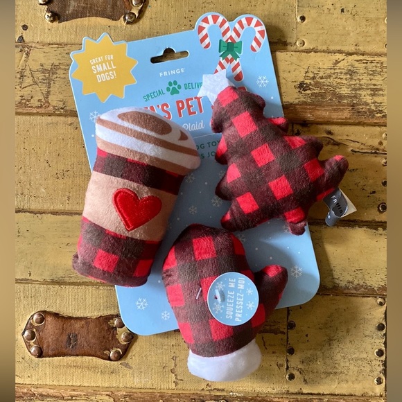 🎉❤️ HOST PICK❤️🎉BARKBOX DOG TOY SET🎄🐾🐶 HOLIDAY PLAID CHRISTMAS DOG TOYS NWT - Picture 3 of 6